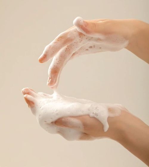 Sodium Lauryl Ether Sulfate and Sodium Lauroyl Glutamate Are Both Commonly Used in Facial Cleansers