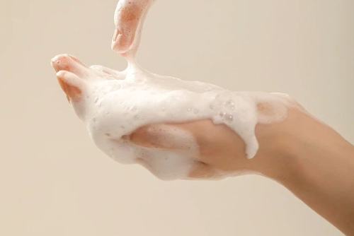 SLES vs Sodium Lauroyl Glutamate: Strong Degreasing vs Gentle Skin Care